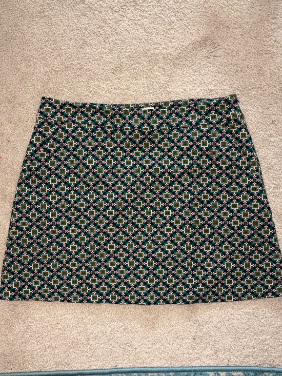 Boden Dresses & Skirts - Boden Green Geometric Print Mini Skirt